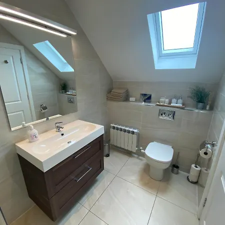 Atlantic Retreat * Kinvara